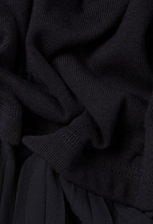 Zweifarbige Kleid in Schwarz und Marine 