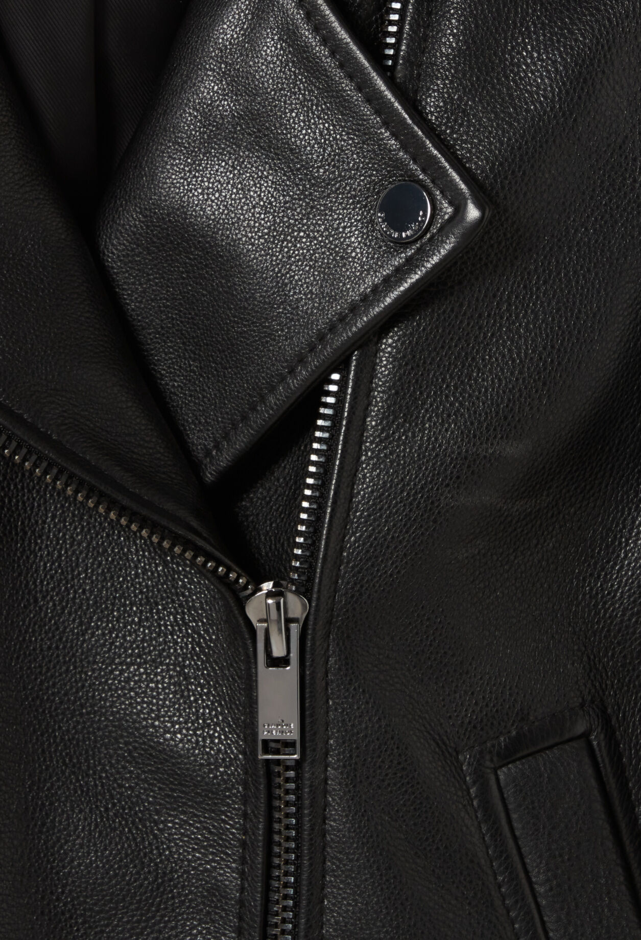 Jacke aus genarbtem Leder 
