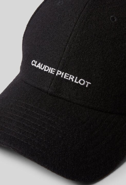 Schwarzes Cap mit Claudie Pierlot-Logo