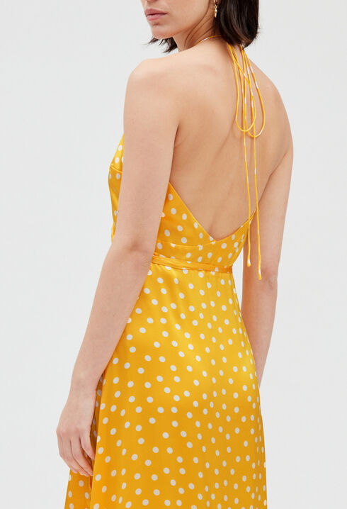 Langes Wickelkleid aus gelber Seide