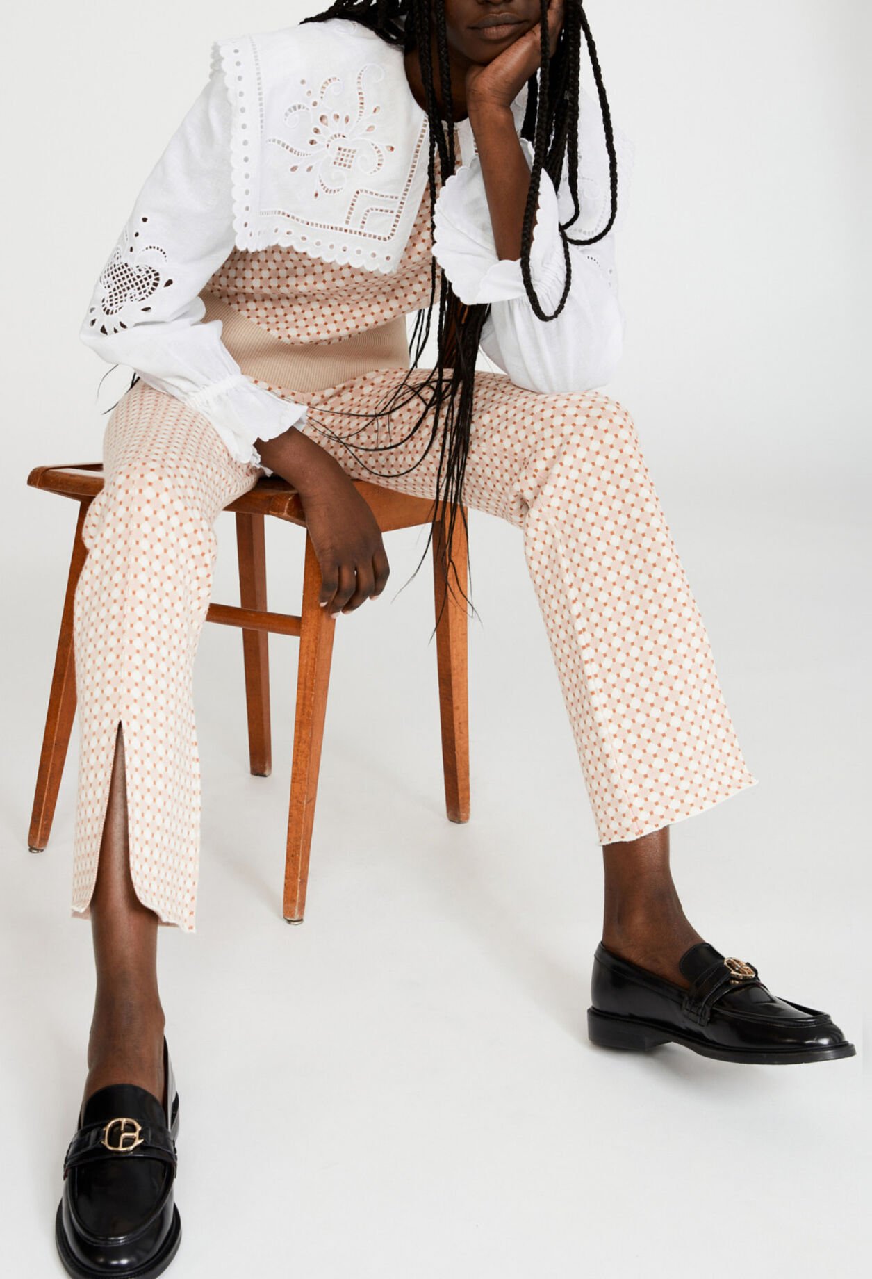 Strickhose mit grafischen Motiven