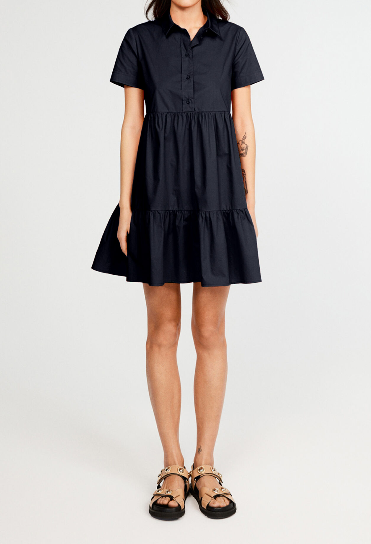 Ausgestelltes Kleid aus Baumwolle