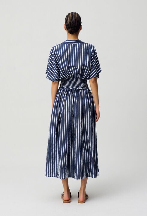 Gestreiftes Wickelkleid