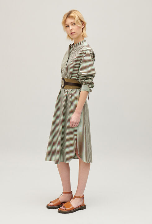 Langes Kleid mit Streifen-Design Grün