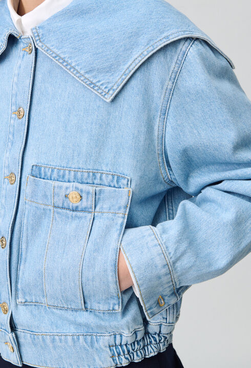 Jeansjacke mit großem Kragen