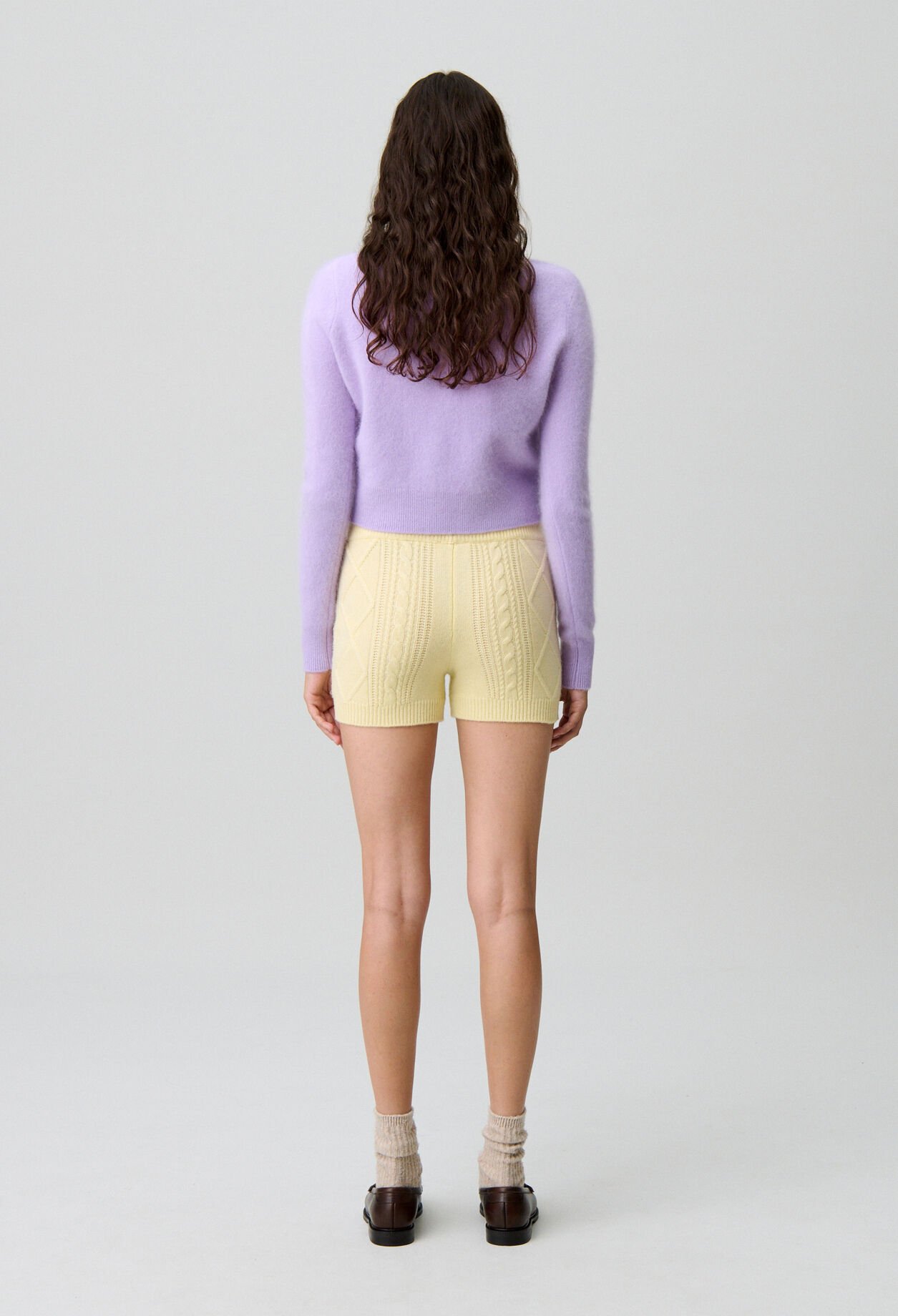 Kurzer Strickpullover