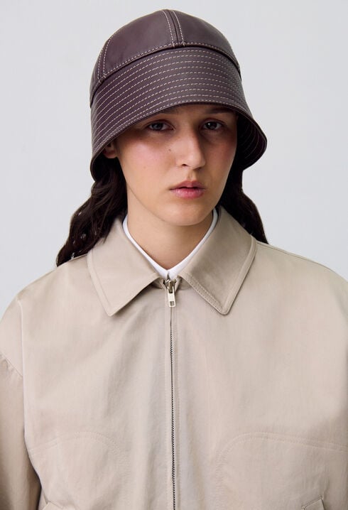 Übergroße Reißverschlussjacke