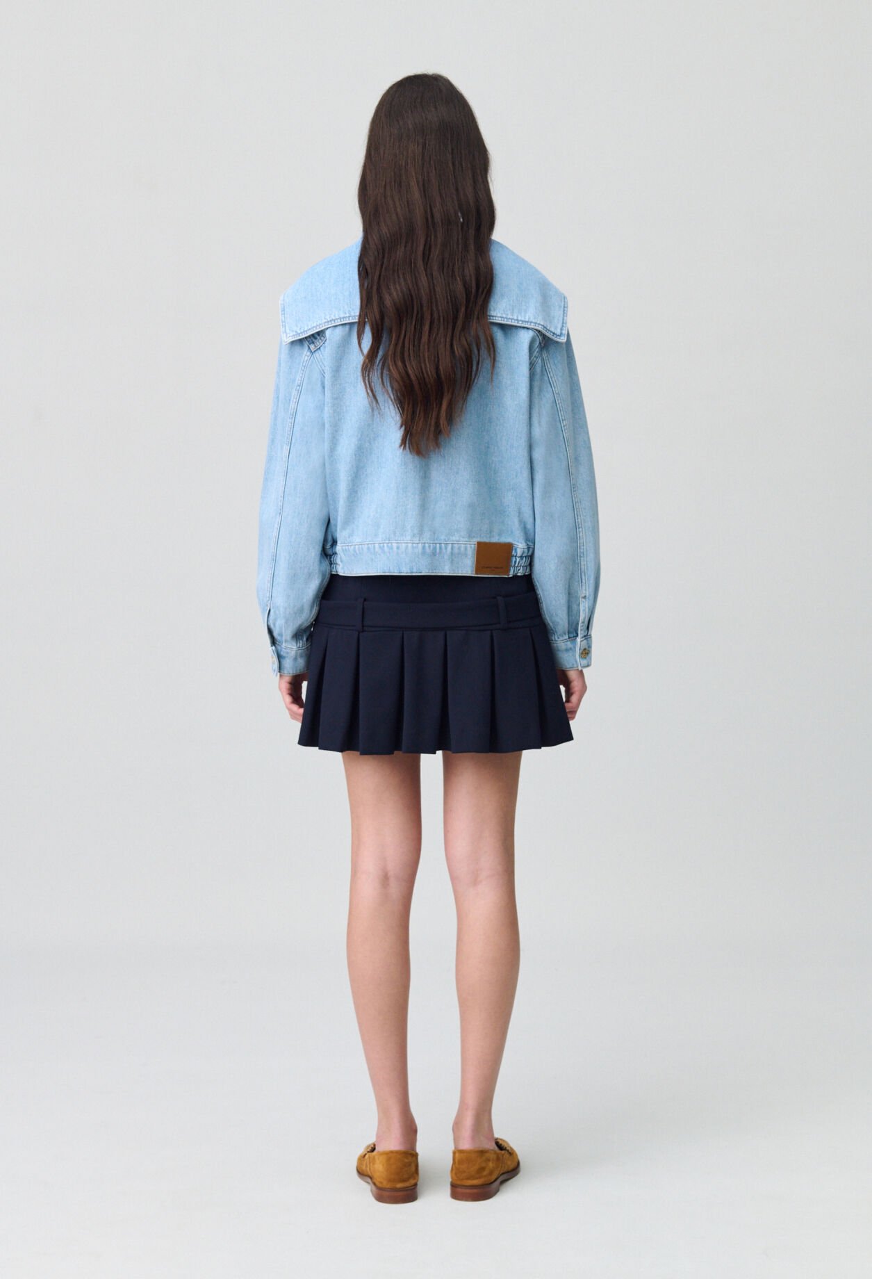 Jeansjacke mit großem Kragen