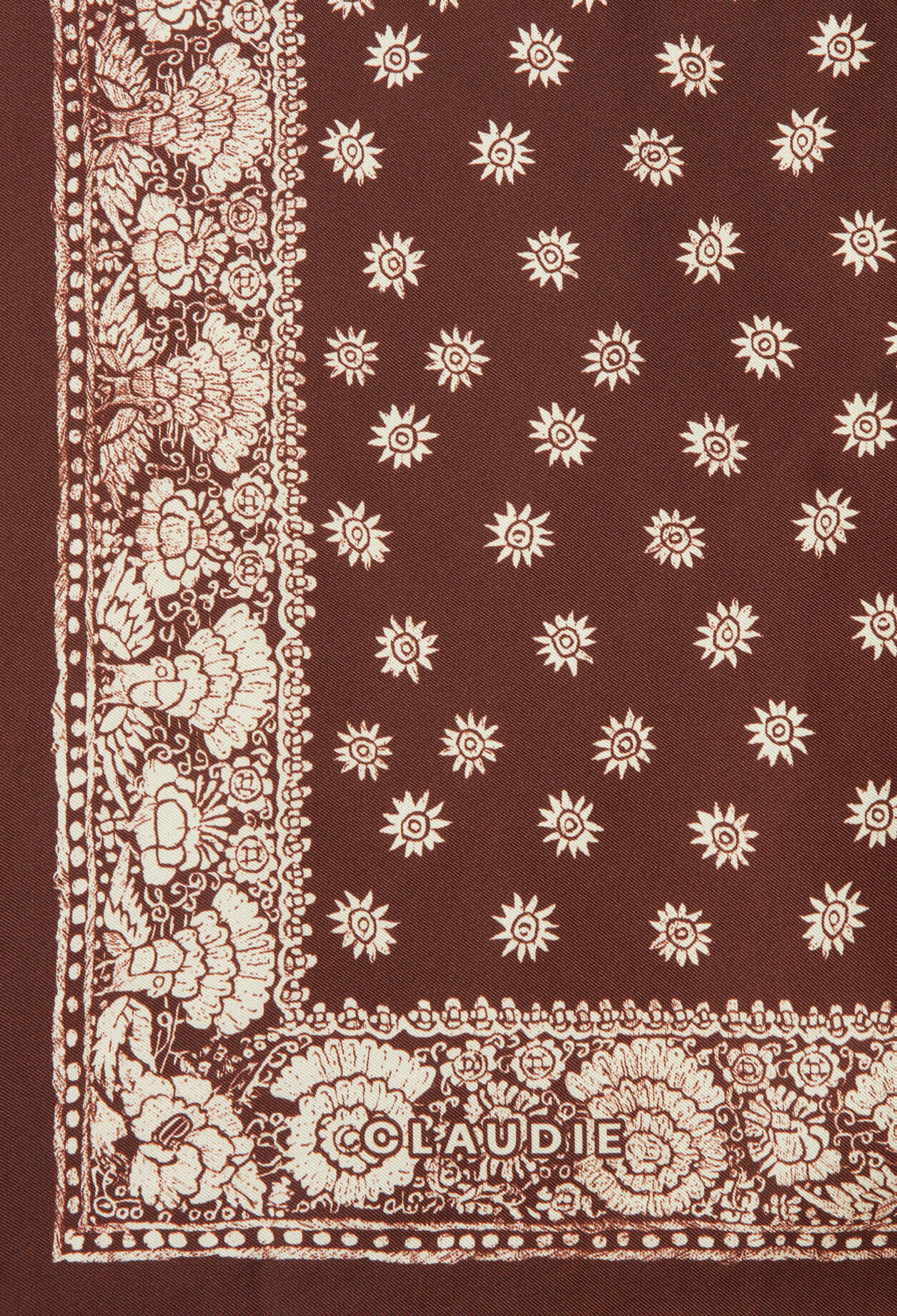 Bedrucktes quadratisches Halstuch