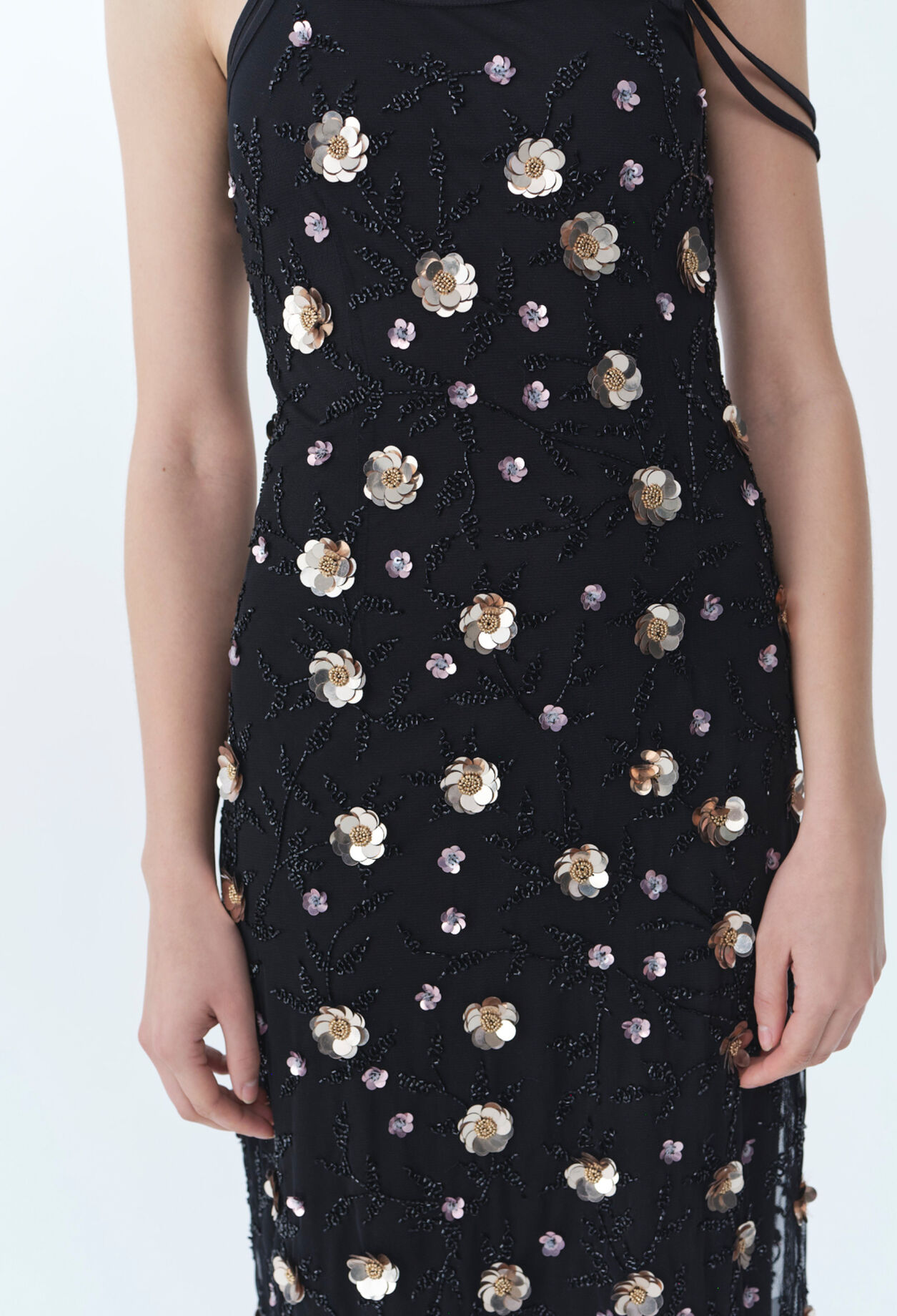 Langes fließendes Kleid Pailletten