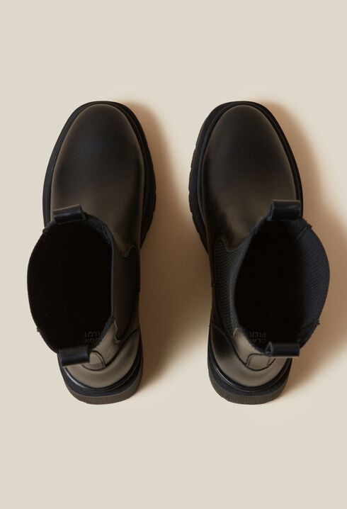 Chelsea-Boots aus schwarzem Leder
