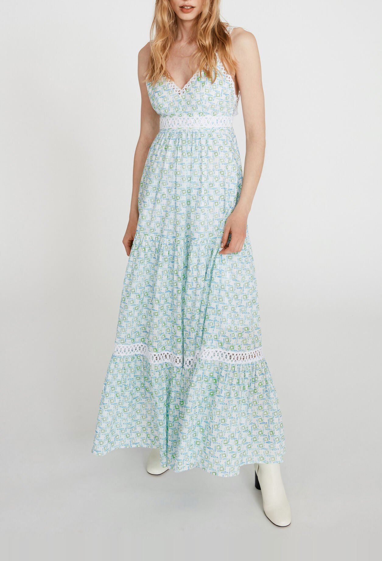 Langes, rückenfreies Kleid