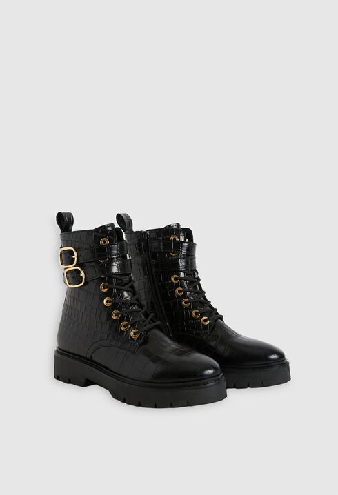 Schnürboots mit hohem Schaft