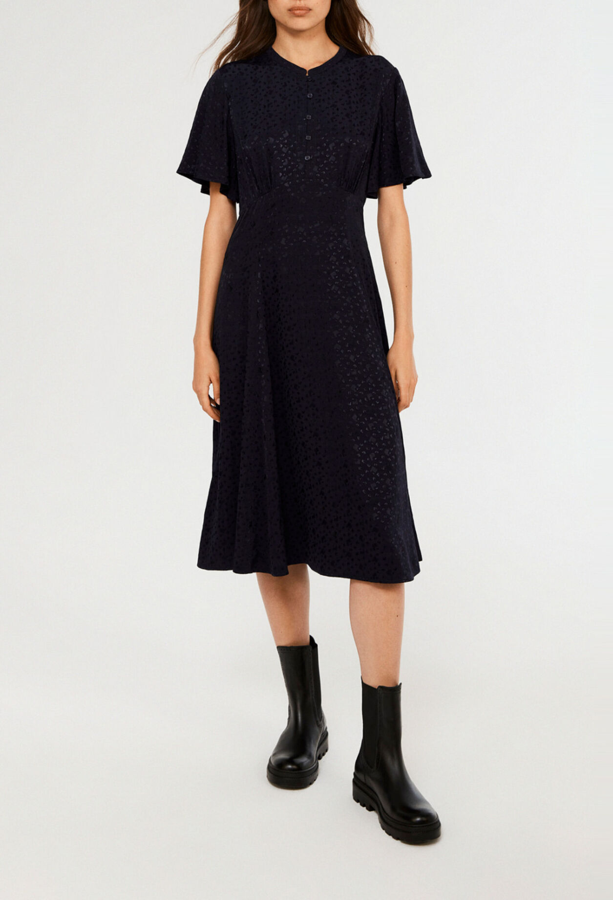 Halblanges Kleid