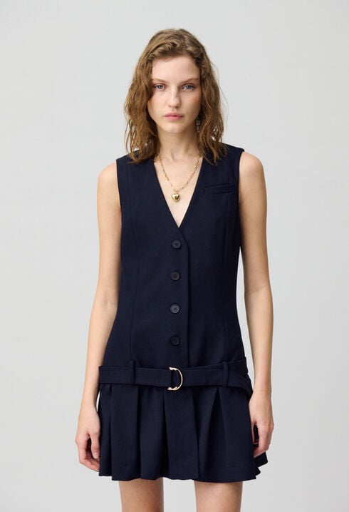 Gefaltetes kurzes Kleid