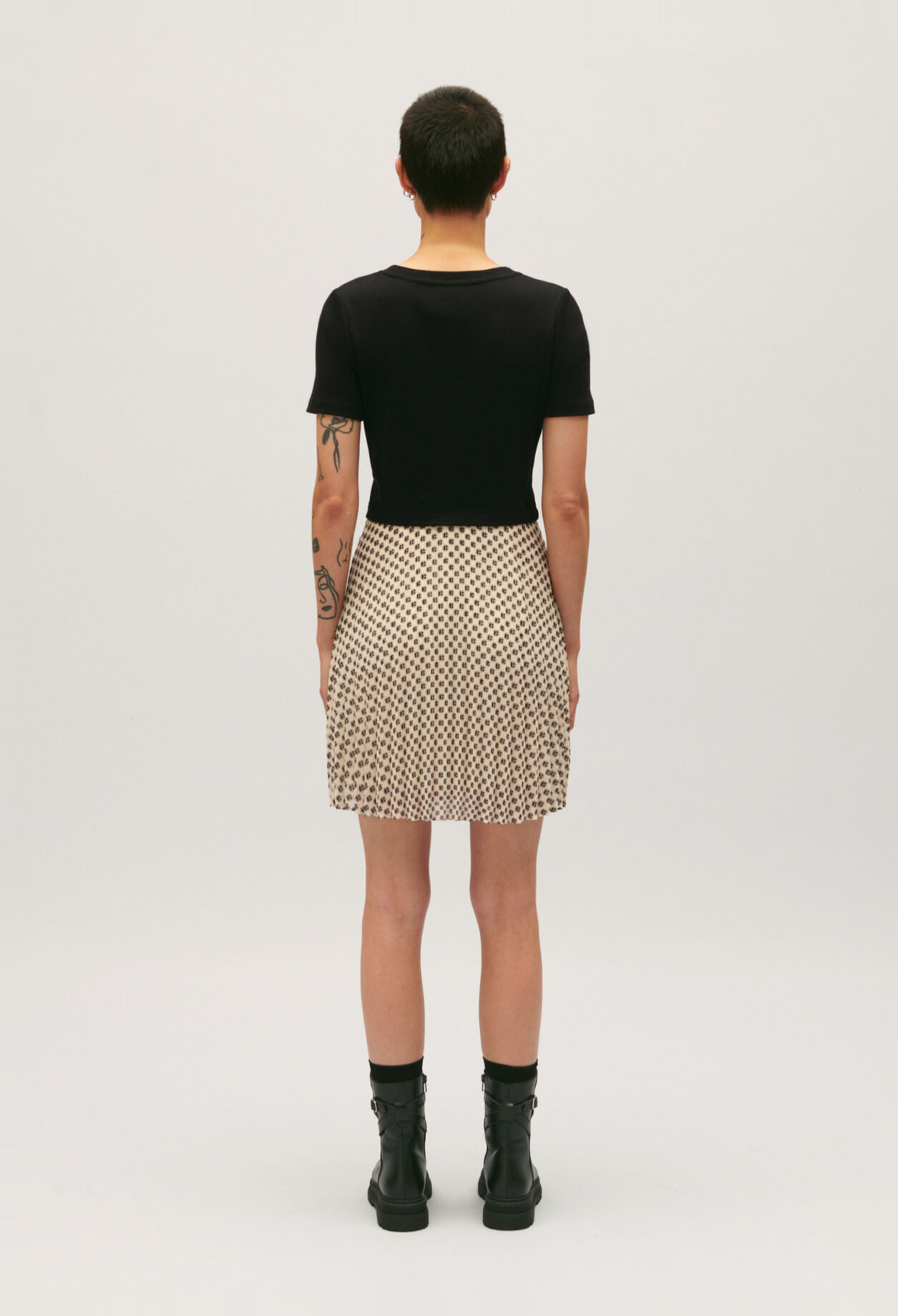 Kurzes Kleid Teli aus Materialmix