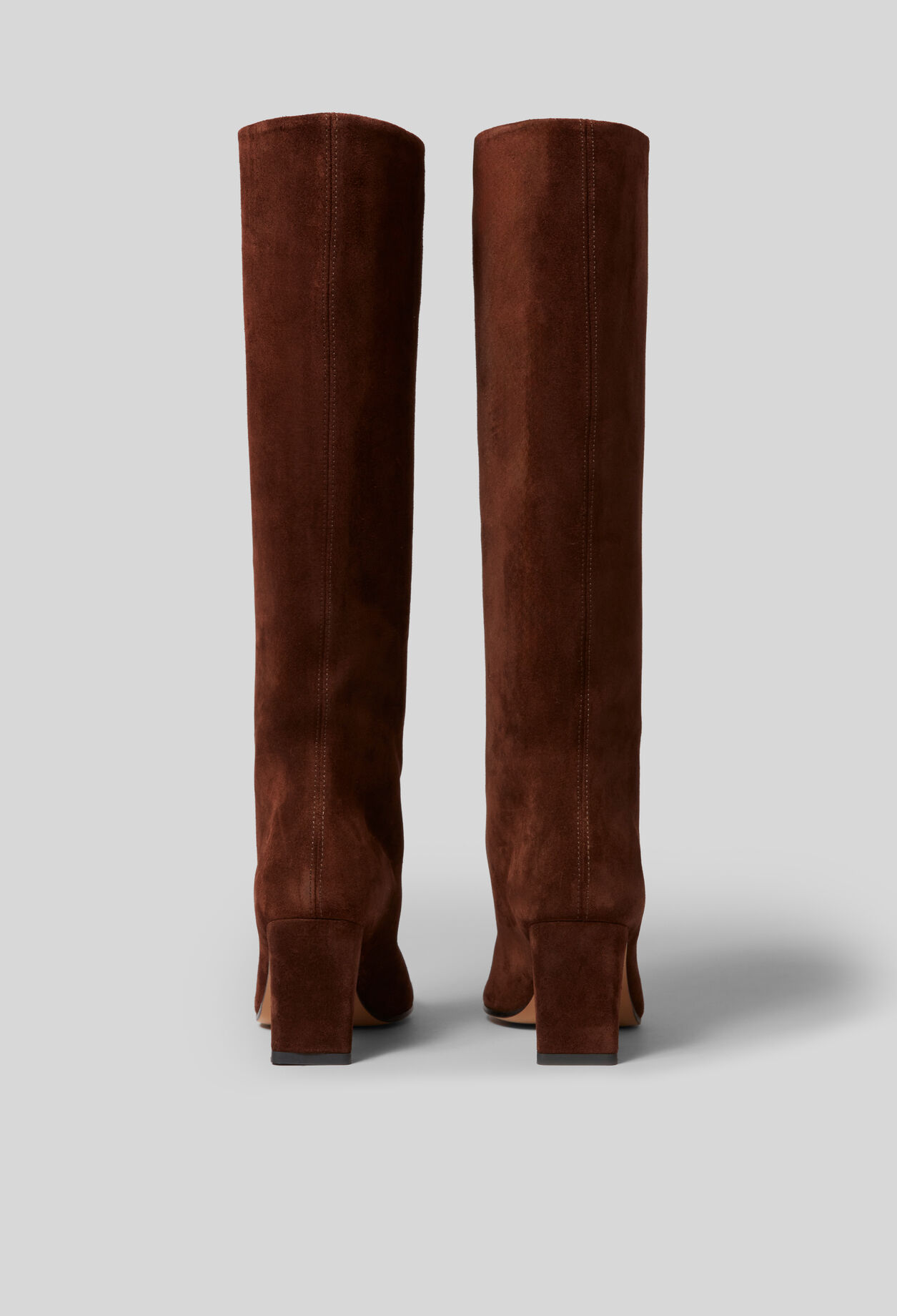 Absatzstiefel aus Wildleder