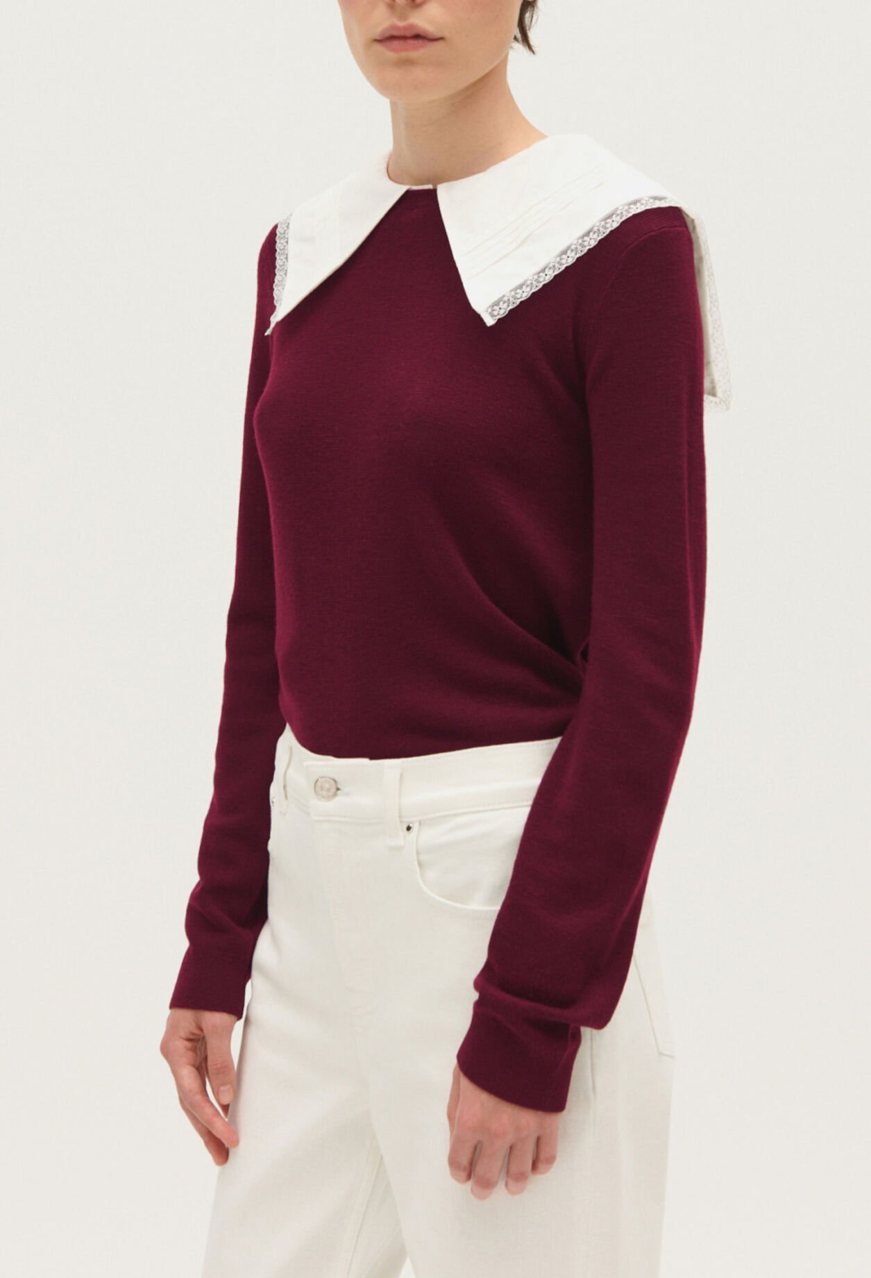 Pullover mit abnehmbaren Kragen