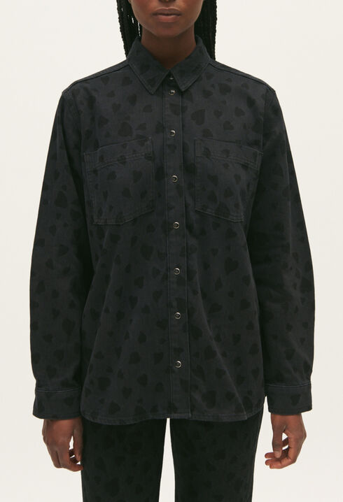 Jeans-Oberhemd mit Herzchen-Print