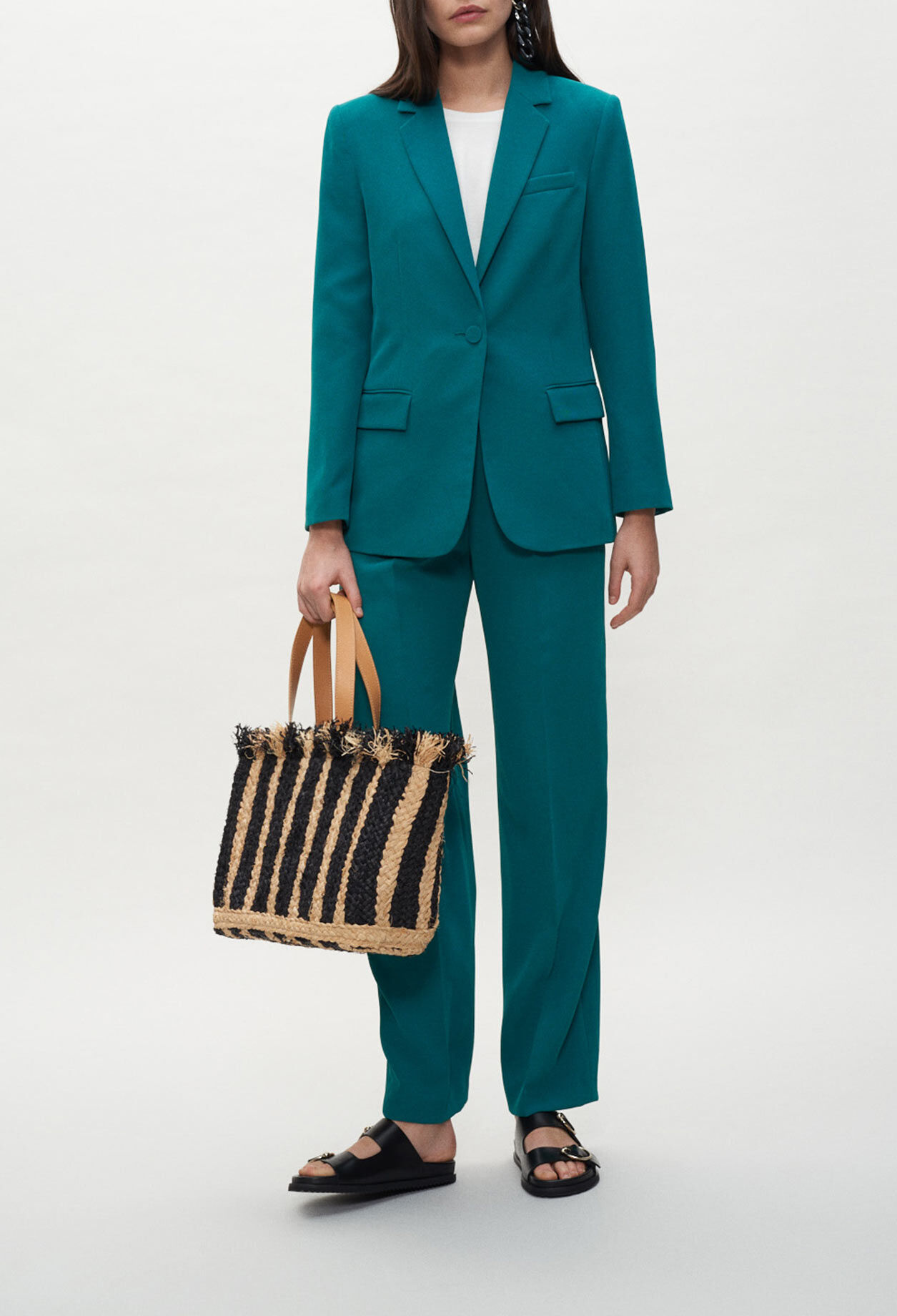 Kostümjacke mit Taschen