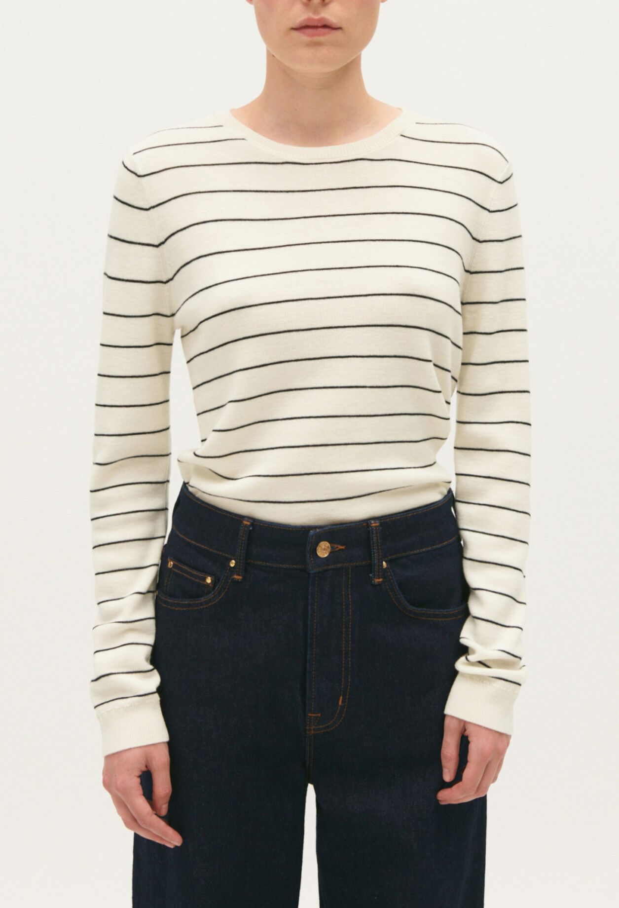 Pullover mit abnehmbaren Kragen