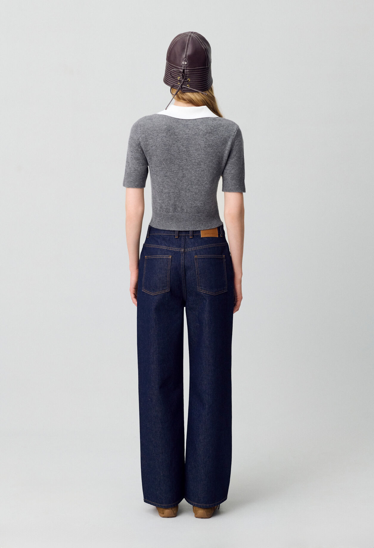 Figurnaher Feinstrickpullover