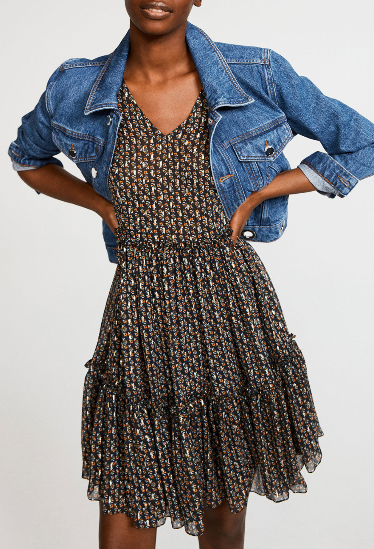 Kleid mit Volants