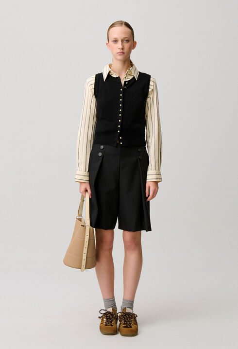 Gestricktes Oberteil Knopfleiste