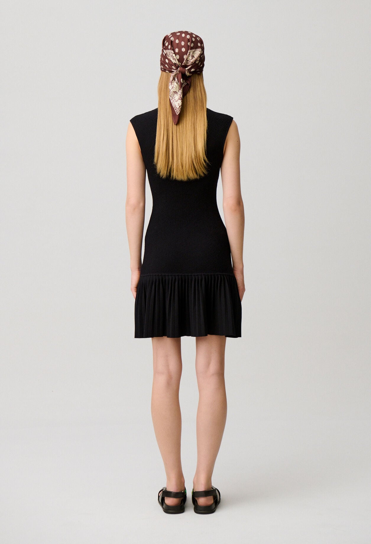 Plissiertes Strickkleid