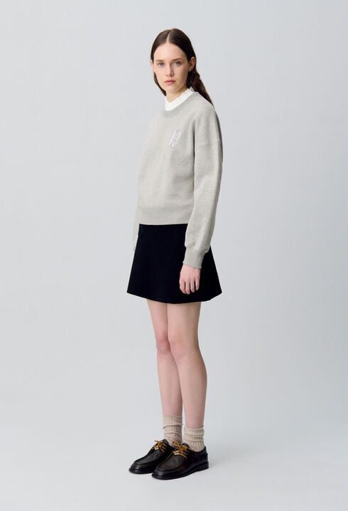 Sweatshirt mit Kragen