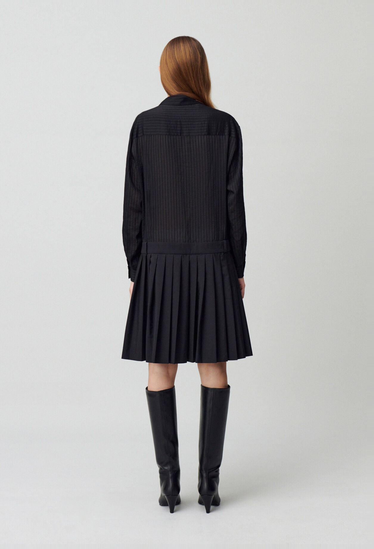 Gestreiftes Zweiteiler-Kleid