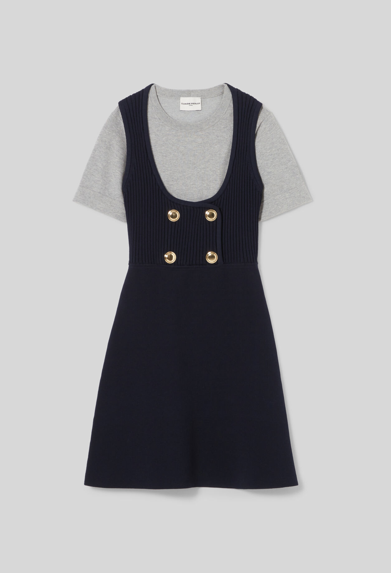 Kurzes Strickkleid im T-Shirt-Stil