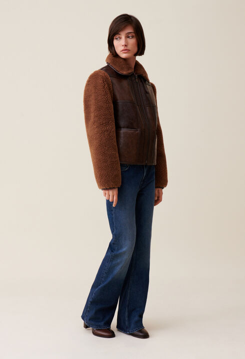 Kurze zweifarbige Jacke