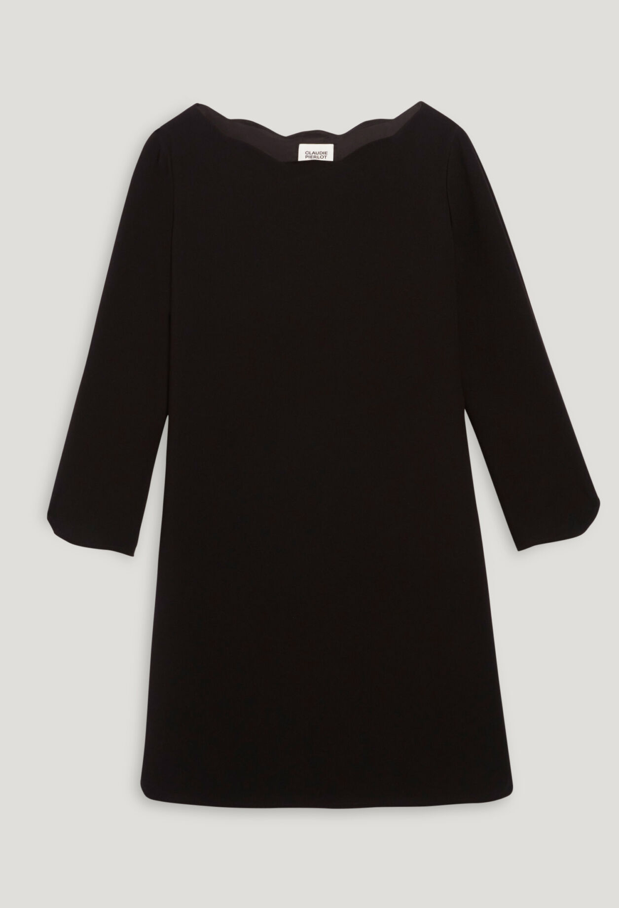 Kurzes schwarzes Kleid