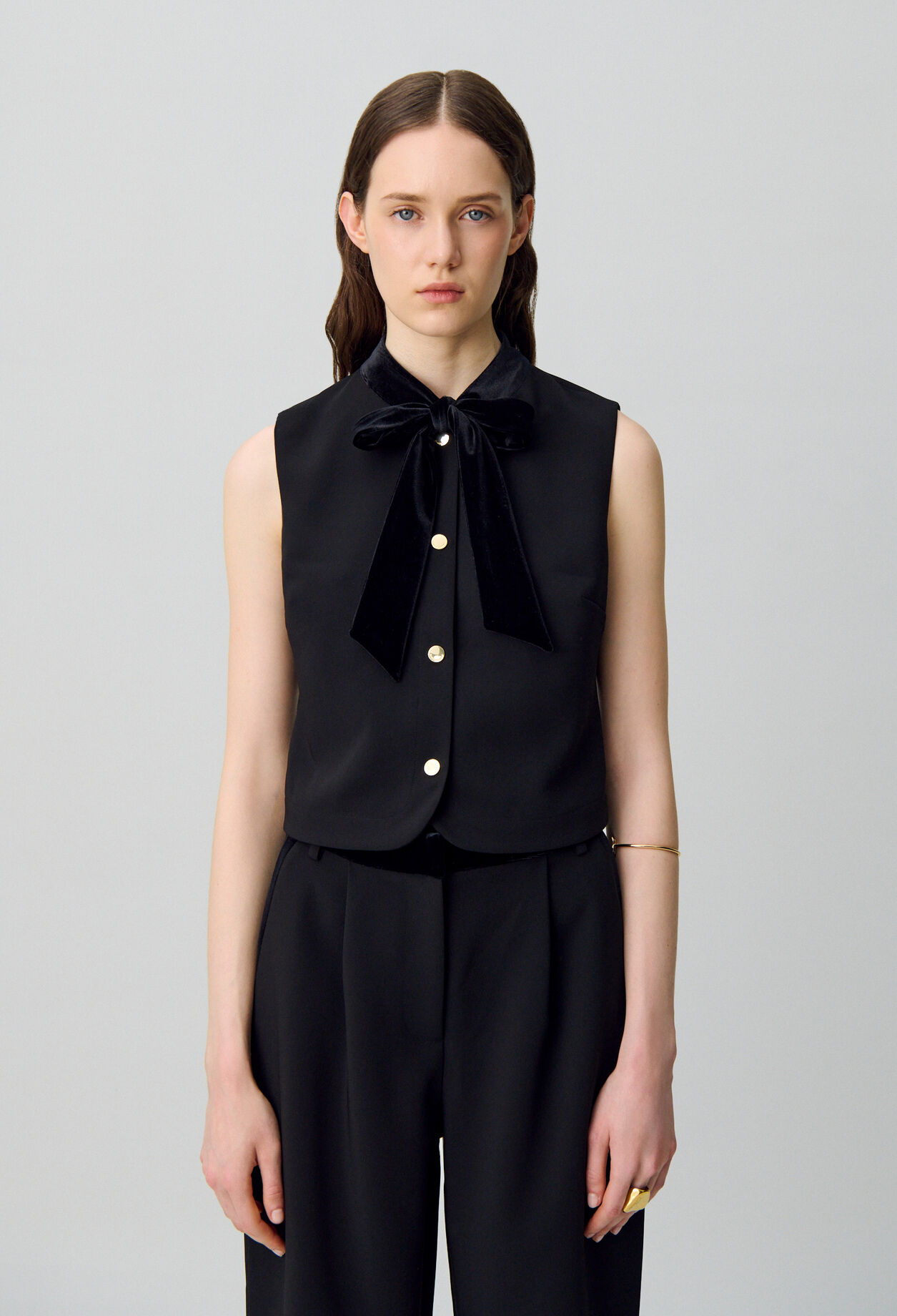 Bluse mit Schluppenkragen