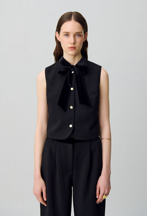 Bluse mit Schluppenkragen