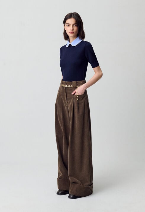 Weit geschnittene Cordhose