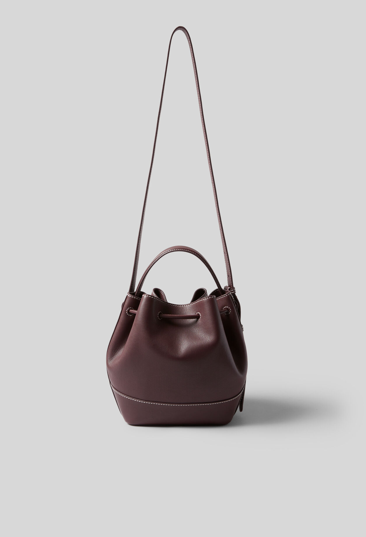 Ledertasche in Beutelform