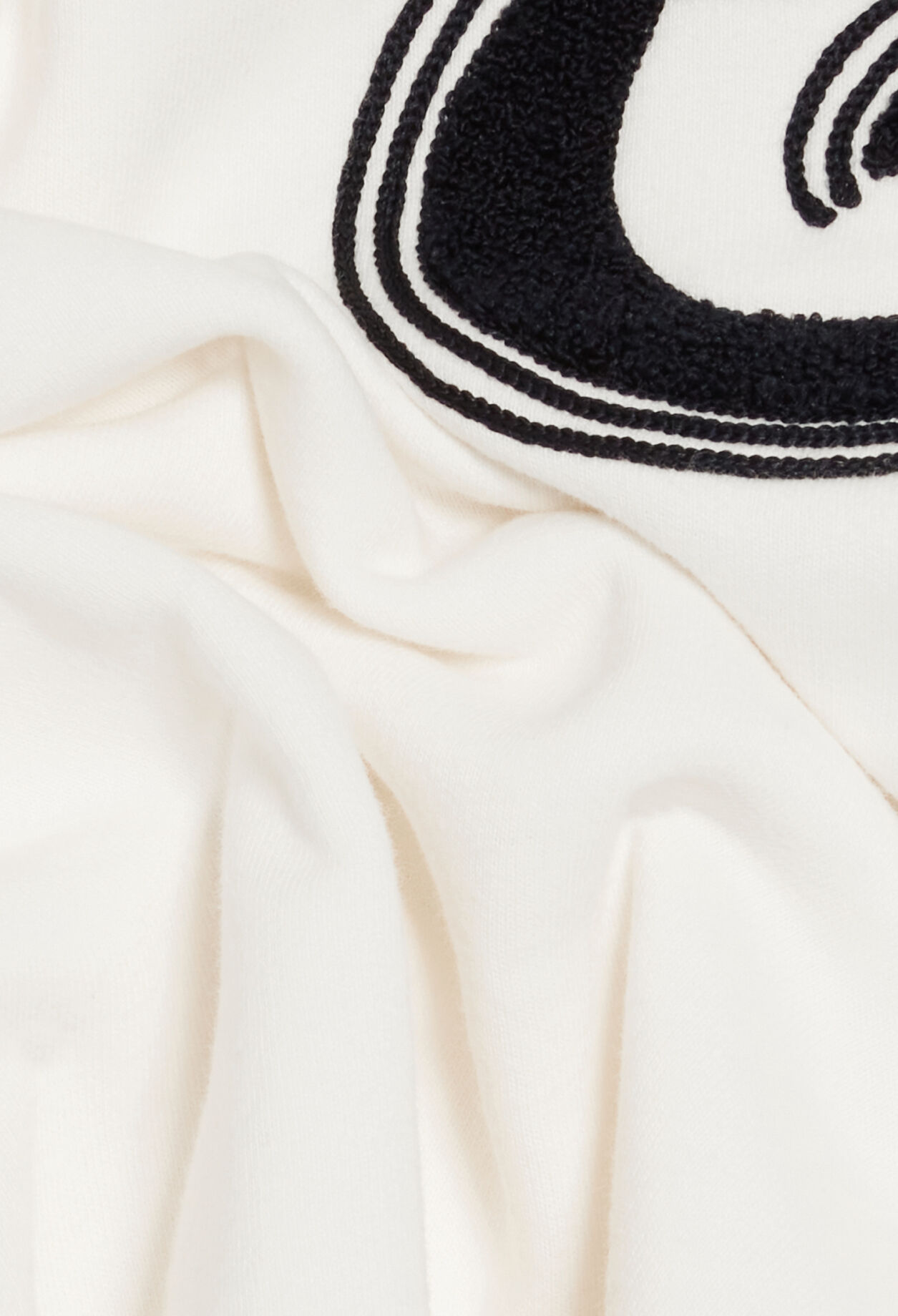 Ecru farbenes Sweatshirt mit C-Patch