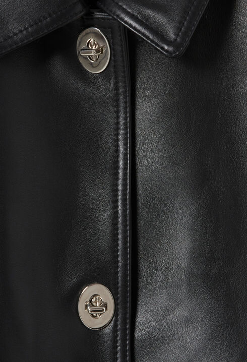 Kurze schwarze Lederjacke