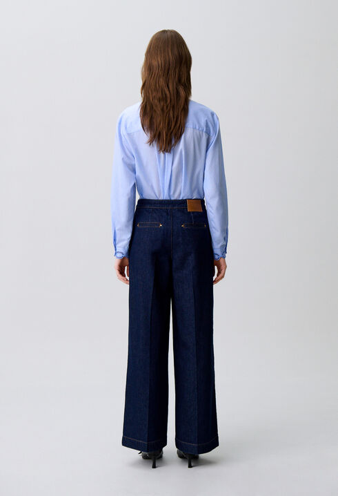 Weite Marlene-Jeans mit Knopfleiste