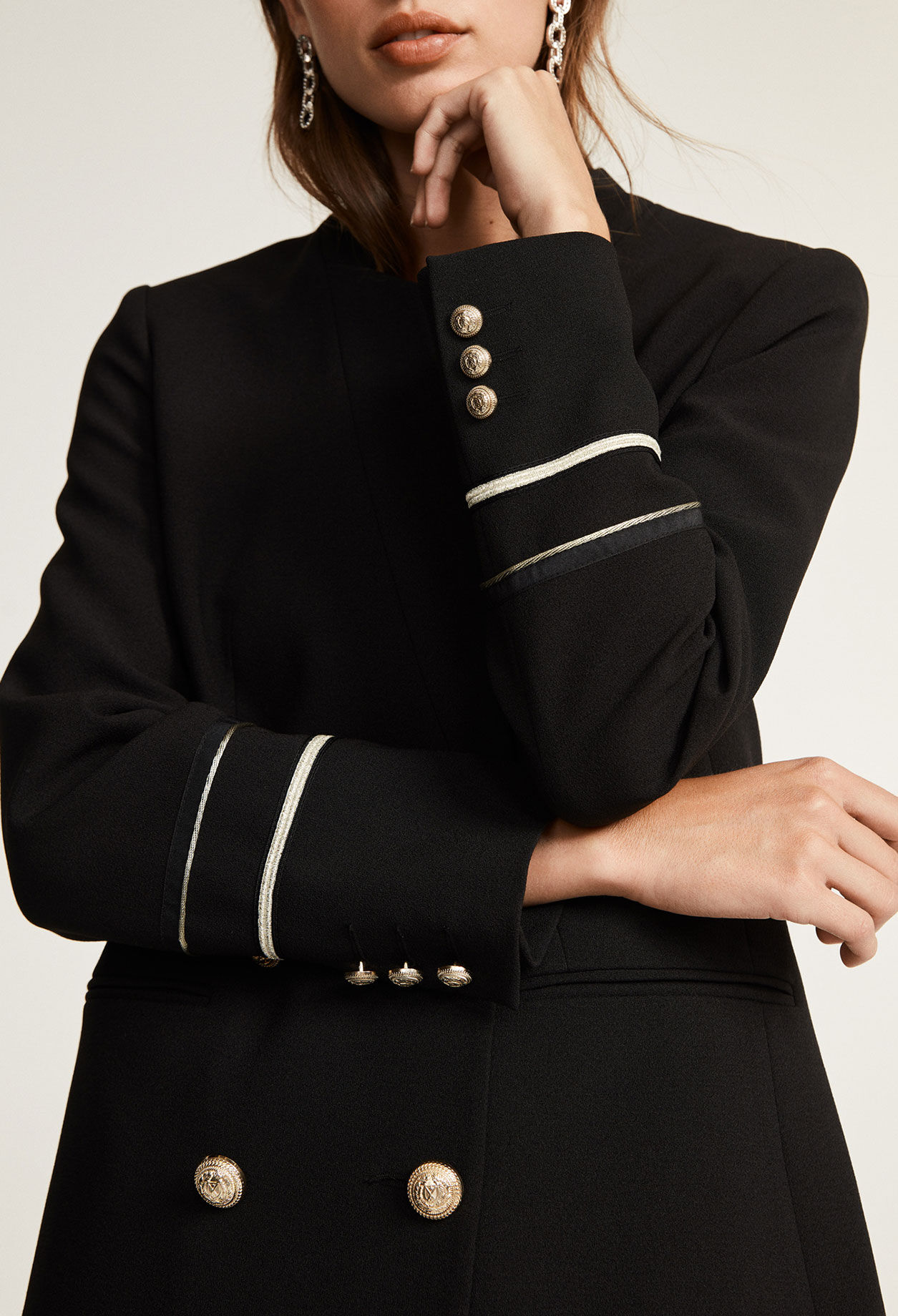 Schwarze kurze Jacke