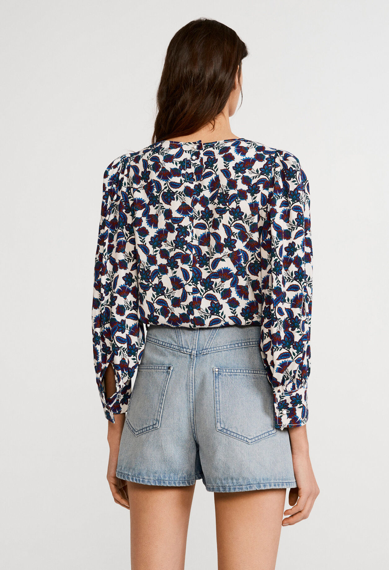 Fließende Bluse
