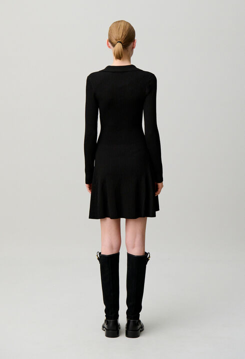 Kurzes Feinstrickkleid