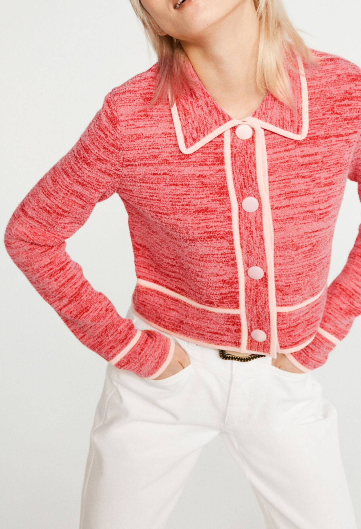 Kurzjacke mit Einfassungen.