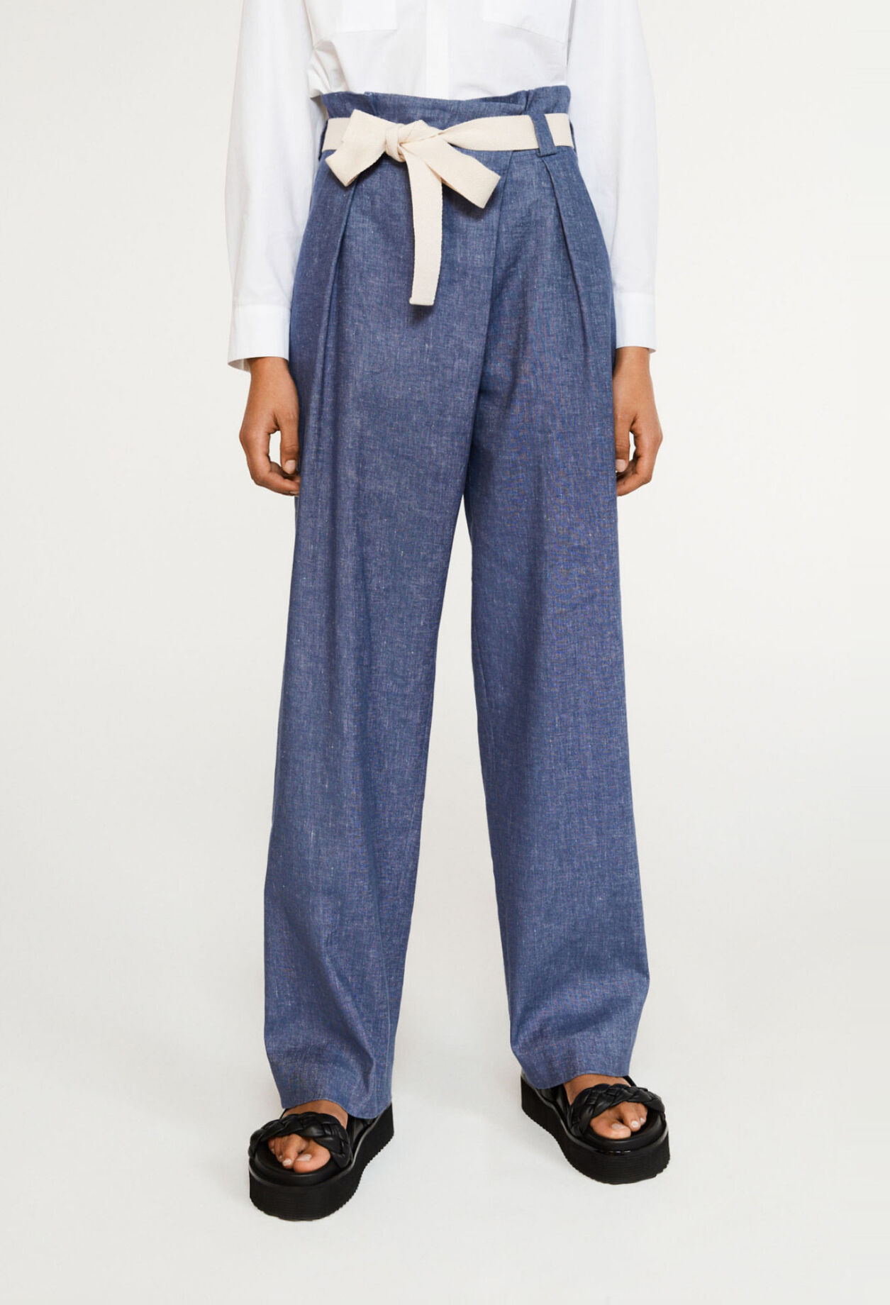 Paperbag-Hose mit hoher Taille