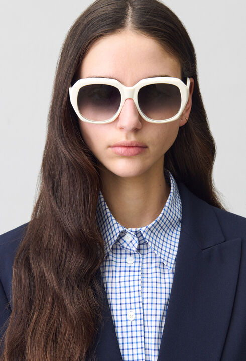 Viereckige Sonnenbrille