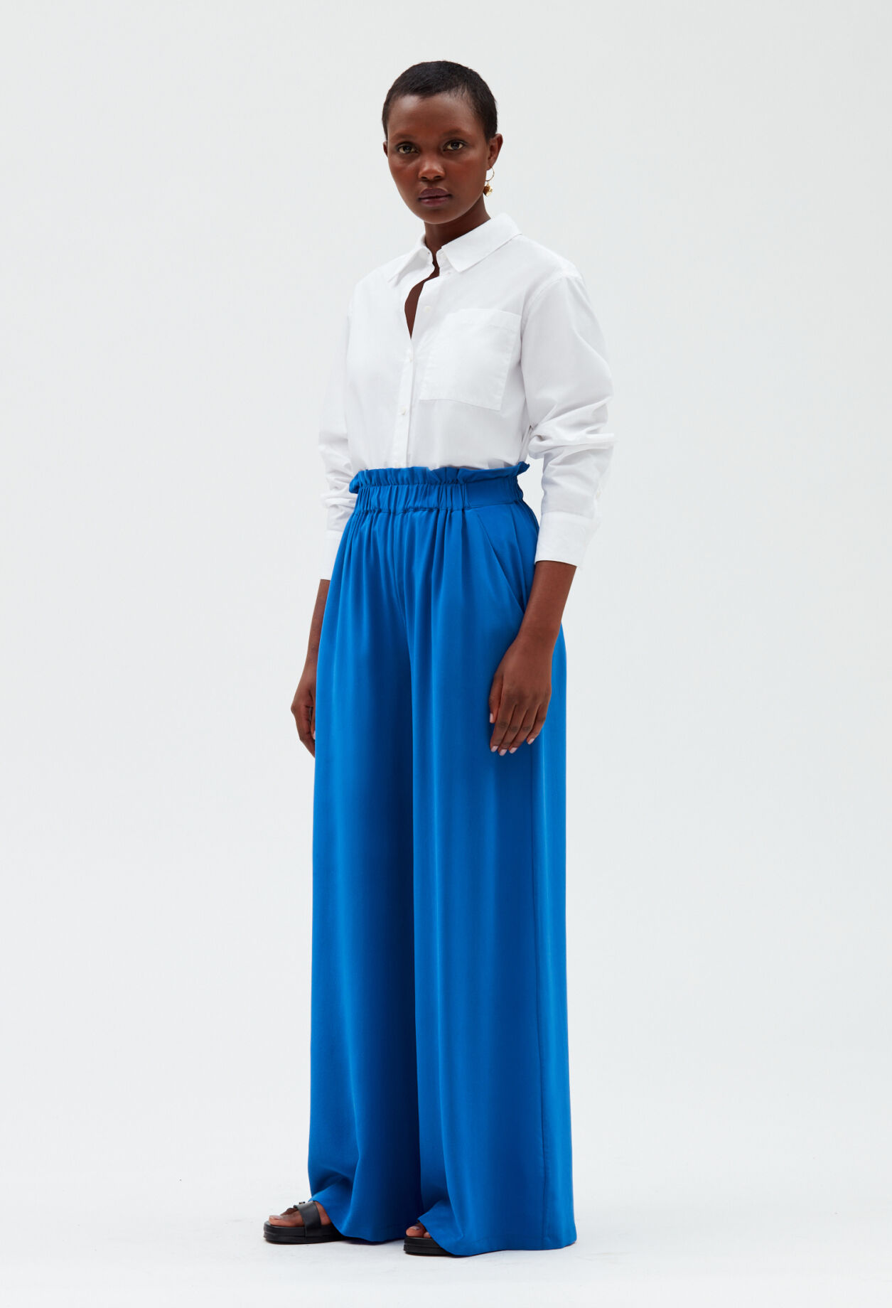 Hose aus Seide, blau