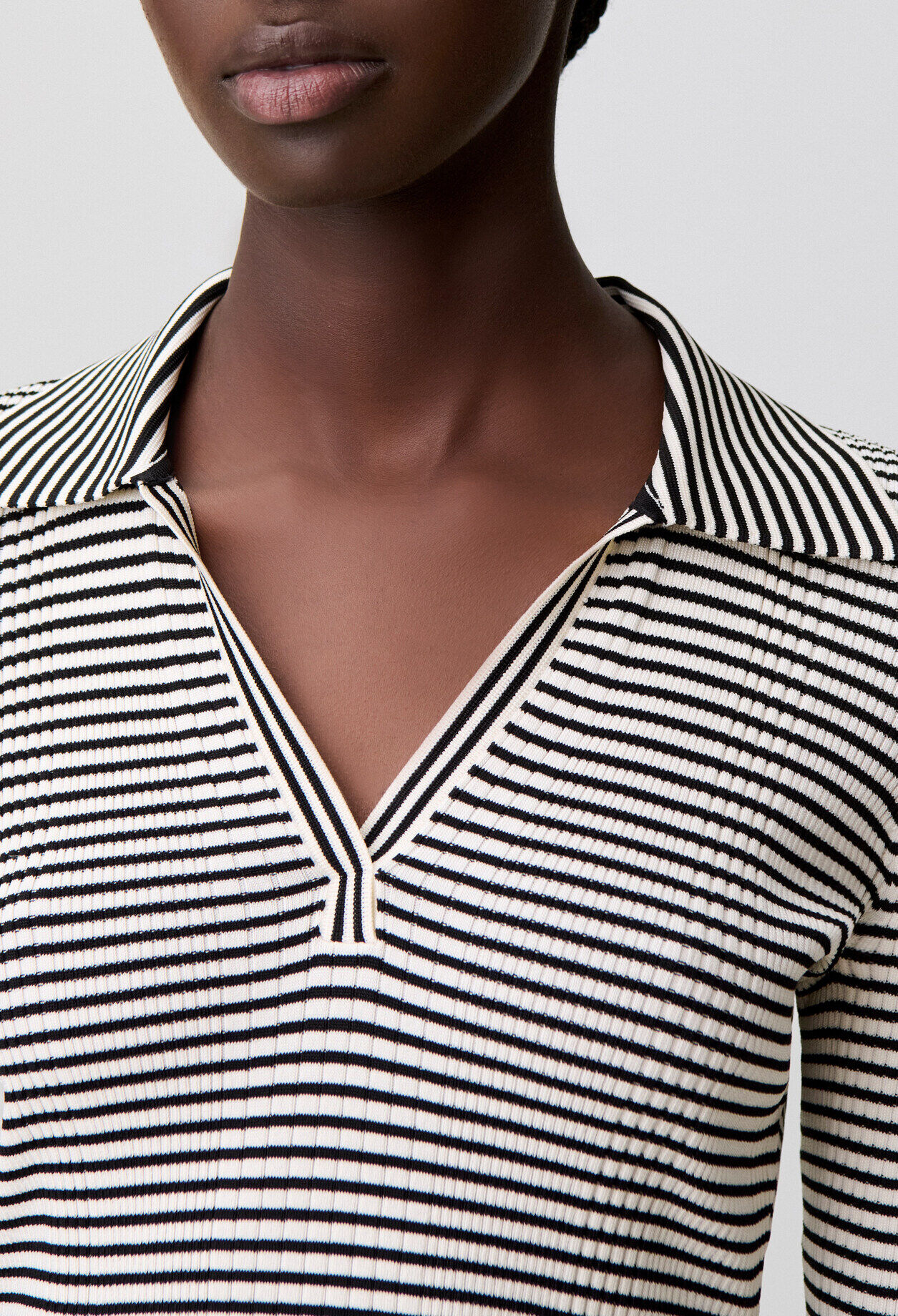 Gestreiftes Langarm-Top