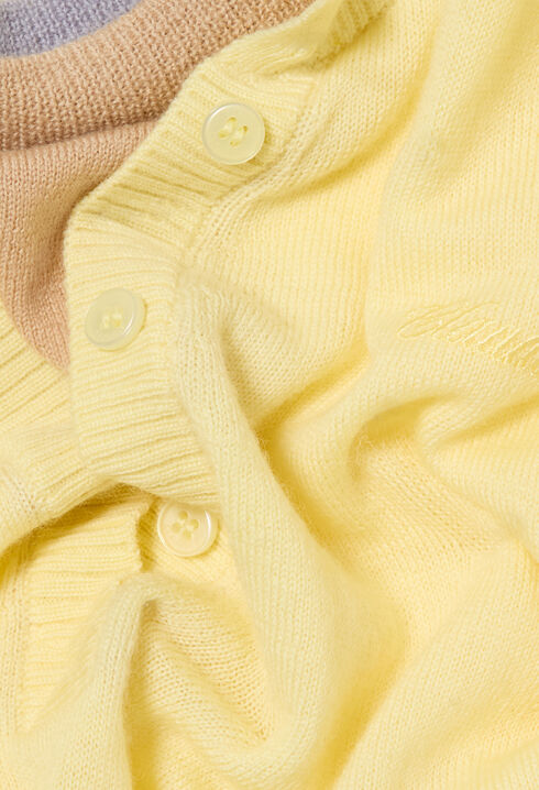 Wollpullover mit Lagenkragen